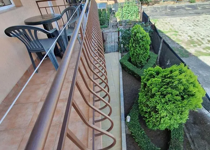 авеню Guest house Ravda